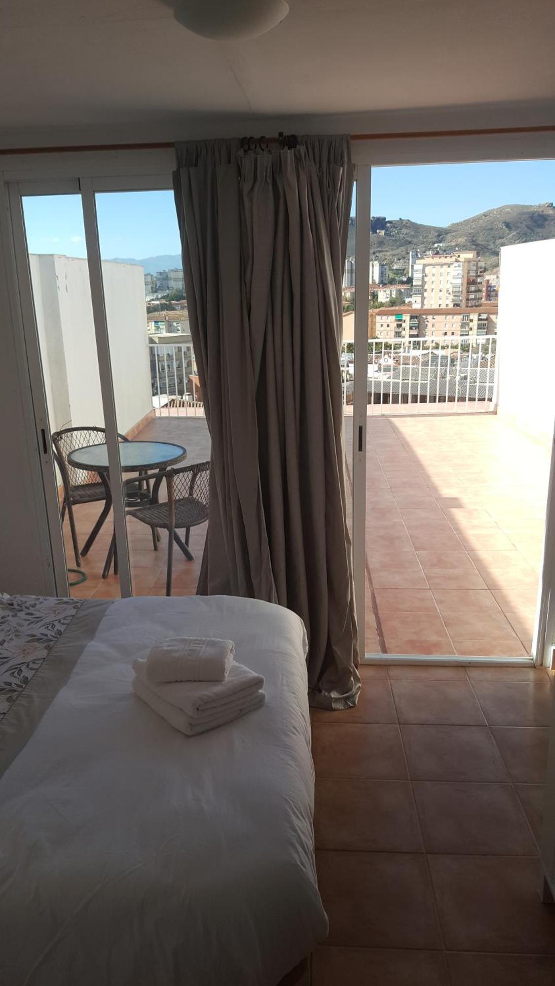 Atico Serrano Con Gran Terraza * Málaga